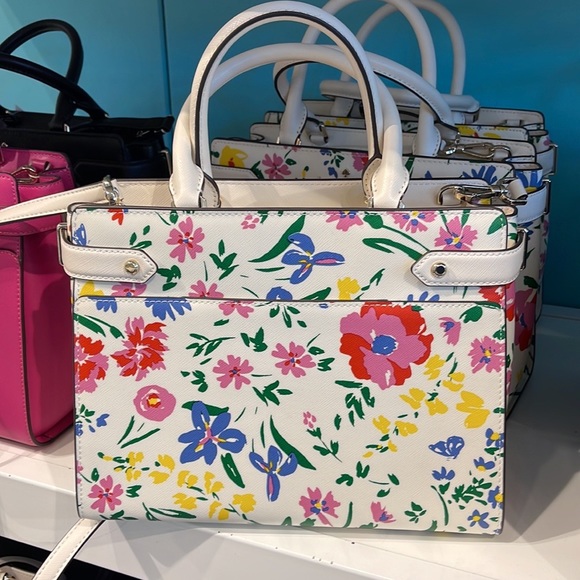 Kate Spade Staci Medium Satchel medium satchel
KB719 garden bouquet
cream multi - Picture 9 of 16